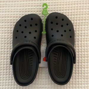 NWT Crocs